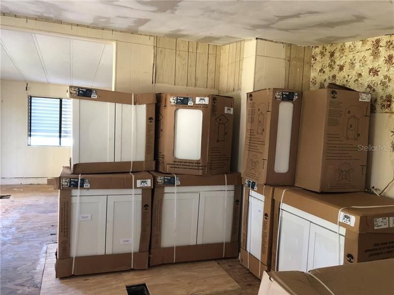 Vendido Recientemente: $89,900 (2 camas, 2 baños, 736 Pies cuadrados)