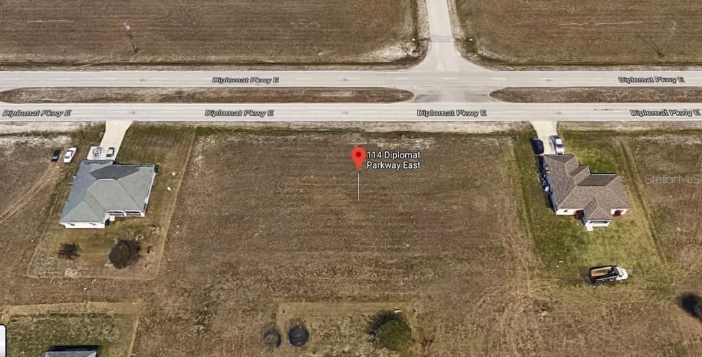 Недавно продано: $9,400 (0.24 acres)