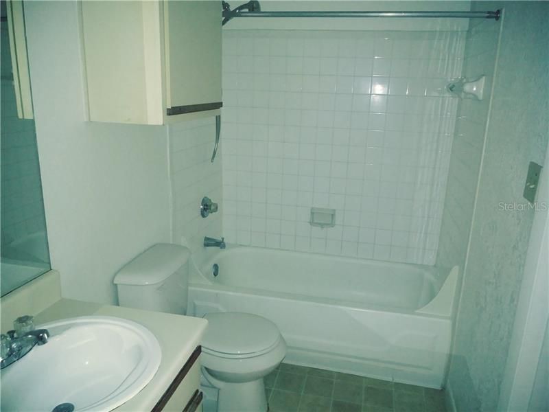 Недавно арендовано: $950 (1 спален, 1 ванн, 580 Квадратных фут)