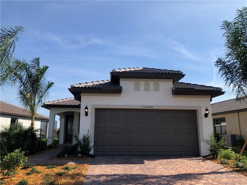 最近售出: $316,104 (2 贝兹, 2 浴室, 1433 平方英尺)