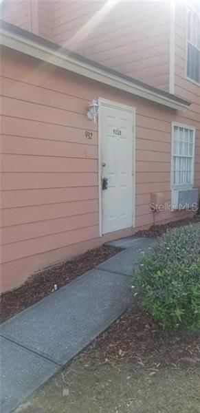 Recently Rented: $650 (0 beds, 1 baths, 560 Square Feet)