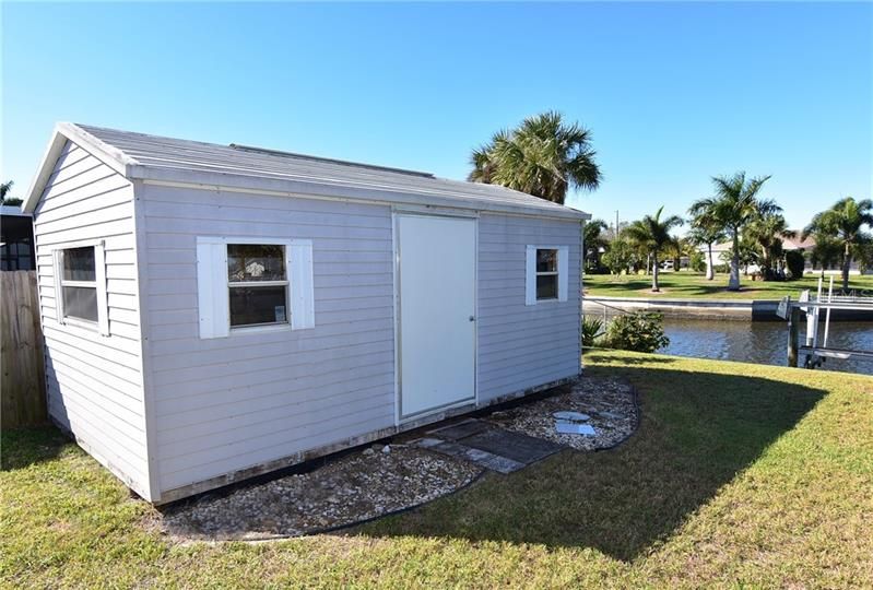 Recently Sold: $169,000 (2 beds, 2 baths, 1392 Square Feet)