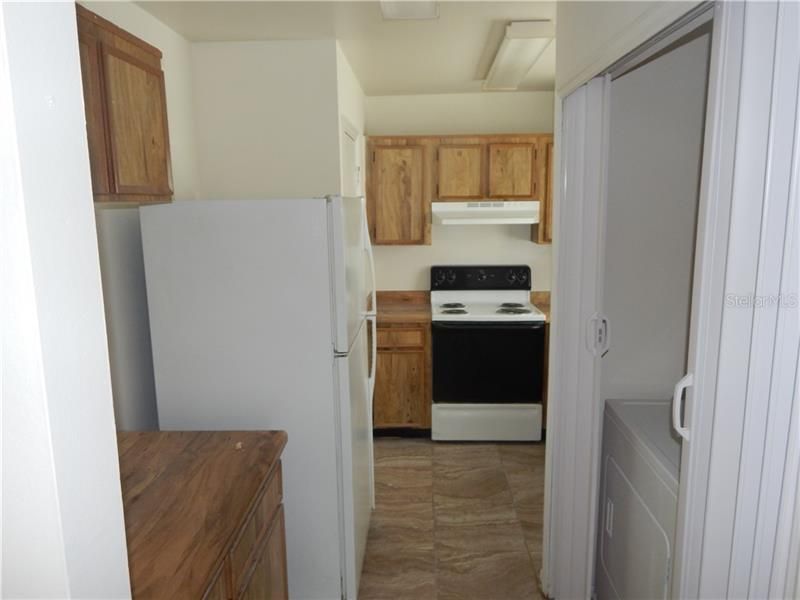 Recently Rented: $975 (2 beds, 2 baths, 1006 Square Feet)