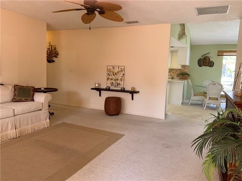 Recently Sold: $340,000 (2 beds, 2 baths, 1197 Square Feet)