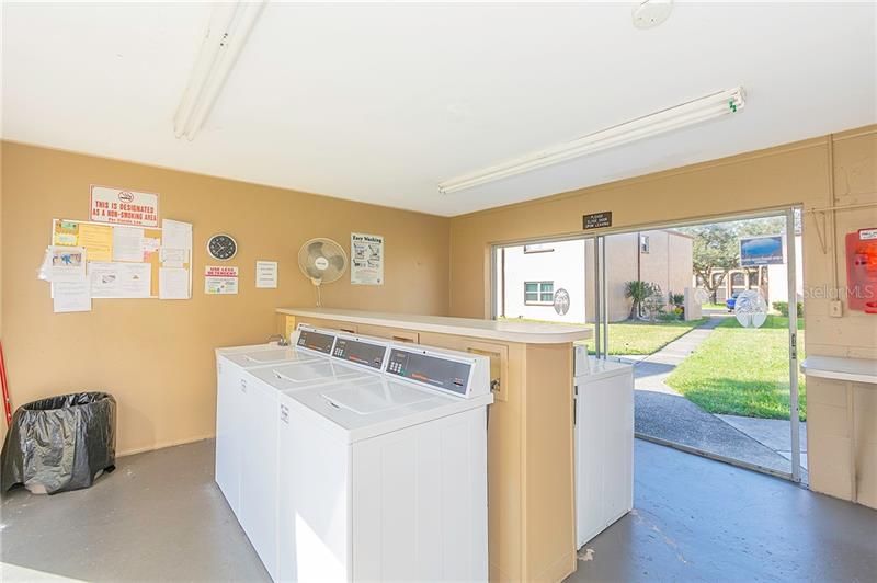 Recently Sold: $68,900 (1 beds, 1 baths, 670 Square Feet)