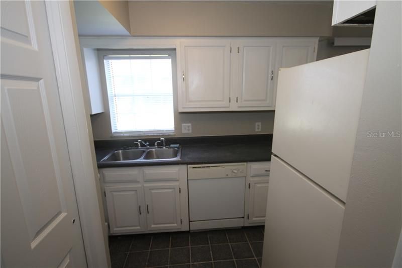 Recently Rented: $850 (2 beds, 2 baths, 1030 Square Feet)