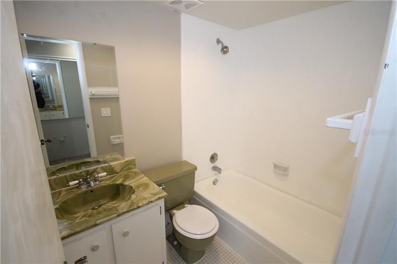 Недавно арендовано: $850 (2 спален, 2 ванн, 1030 Квадратных фут)