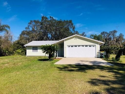 Recently Rented: $1,695 (3 beds, 2 baths, 1186 Square Feet)