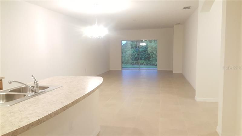 Recently Rented: $1,275 (2 beds, 2 baths, 1519 Square Feet)