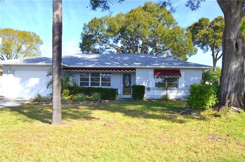Recently Sold: $228,500 (2 beds, 2 baths, 1108 Square Feet)