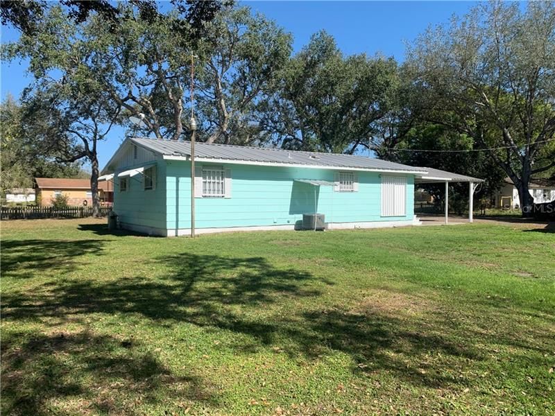 Recently Sold: $120,000 (3 beds, 1 baths, 1056 Square Feet)