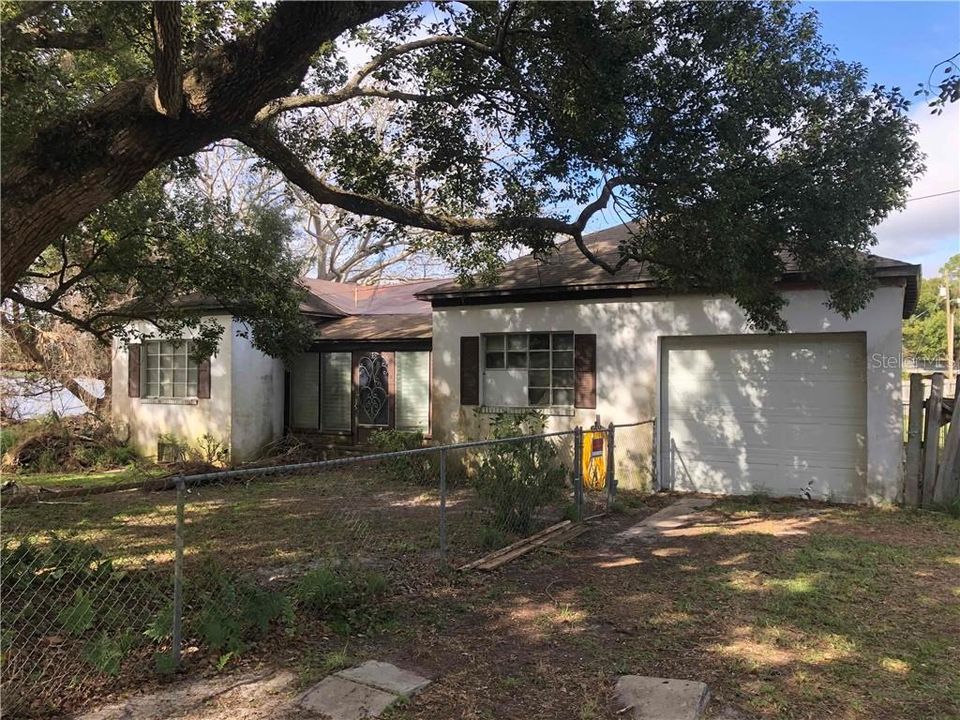 Recently Sold: $59,900 (2 beds, 1 baths, 1160 Square Feet)