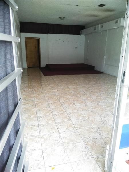 Vendido Recientemente: $1,000 (0 camas, 0 baños, 3260 Pies cuadrados)