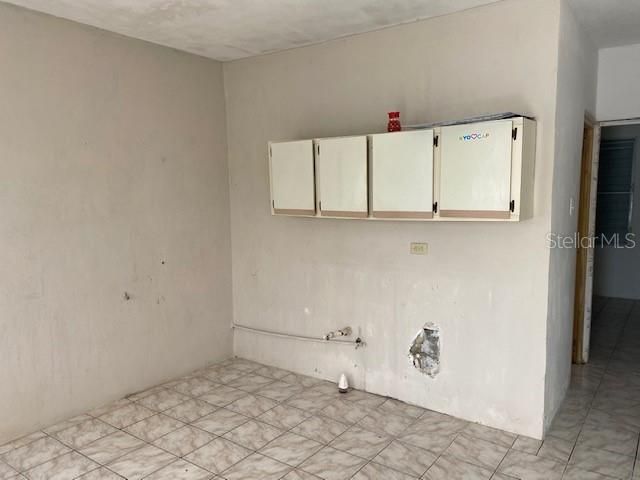 Vendido Recientemente: $29,900 (2 camas, 1 baños, 100 Pies cuadrados)