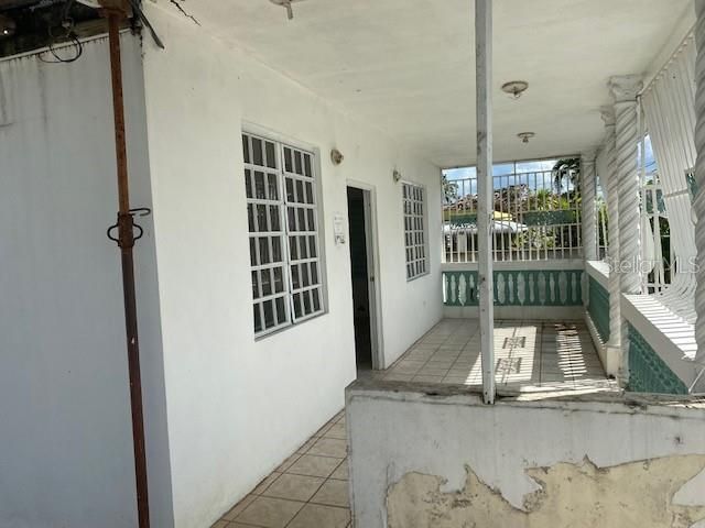 Vendido Recientemente: $29,900 (2 camas, 1 baños, 100 Pies cuadrados)