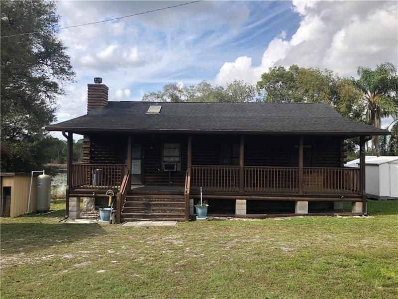 Recently Sold: $129,900 (2 beds, 1 baths, 897 Square Feet)