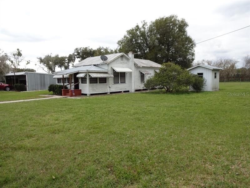Recently Sold: $85,900 (2 beds, 1 baths, 720 Square Feet)