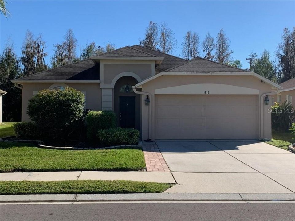 最近售出: $296,485 (4 贝兹, 2 浴室, 1845 平方英尺)