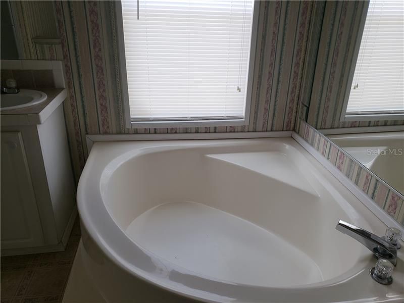 最近租的: $1,200 (3 贝兹, 2 浴室, 1584 平方英尺)