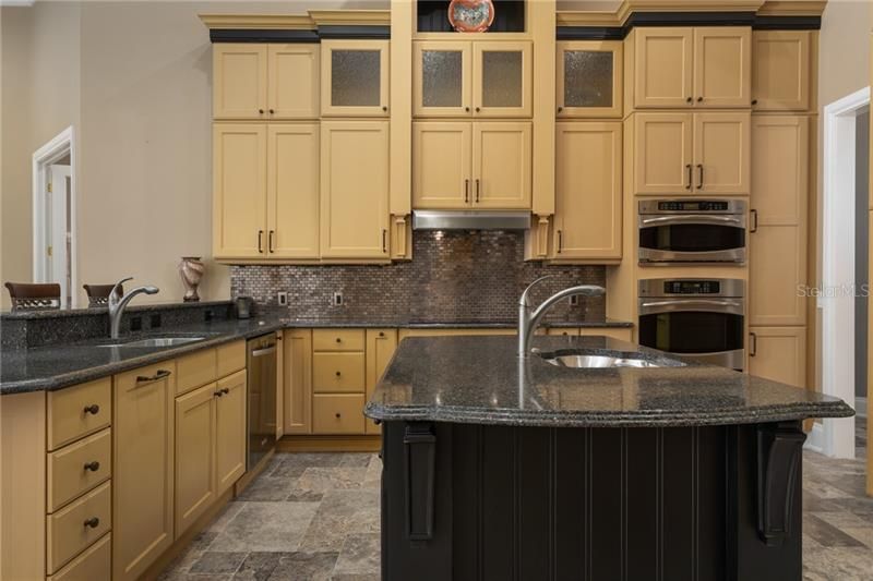 Kitchen with 2 German Franke sinks