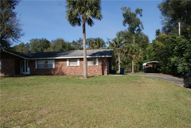 Recently Sold: $150,000 (3 beds, 2 baths, 1454 Square Feet)