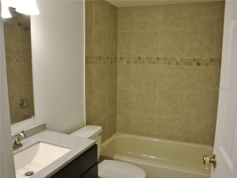 Недавно арендовано: $1,150 (2 спален, 2 ванн, 900 Квадратных фут)