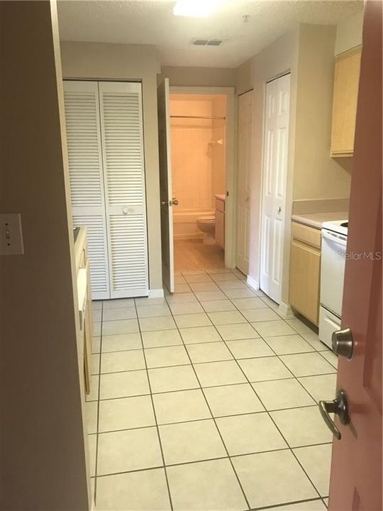 Recently Sold: $118,000 (1 beds, 1 baths, 632 Square Feet)