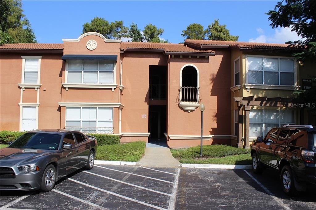 Recently Sold: $96,000 (1 beds, 1 baths, 711 Square Feet)