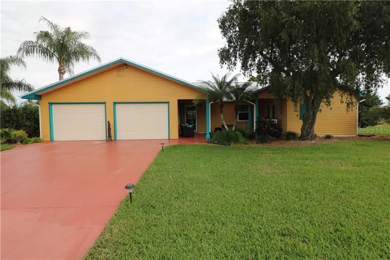 Recently Sold: $239,000 (2 beds, 2 baths, 1634 Square Feet)