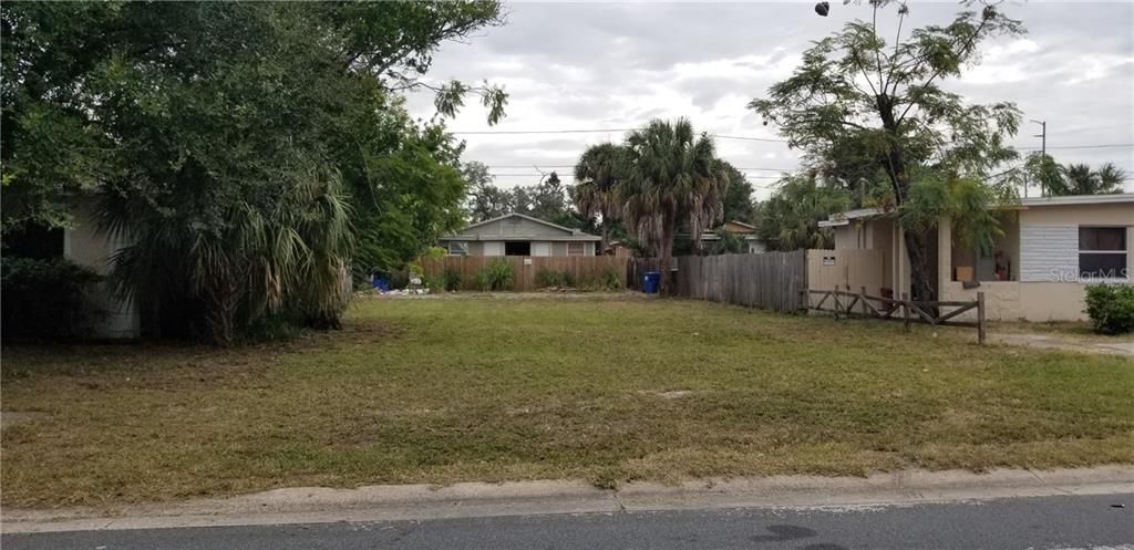 Recently Sold: $38,500 (0.09 acres)