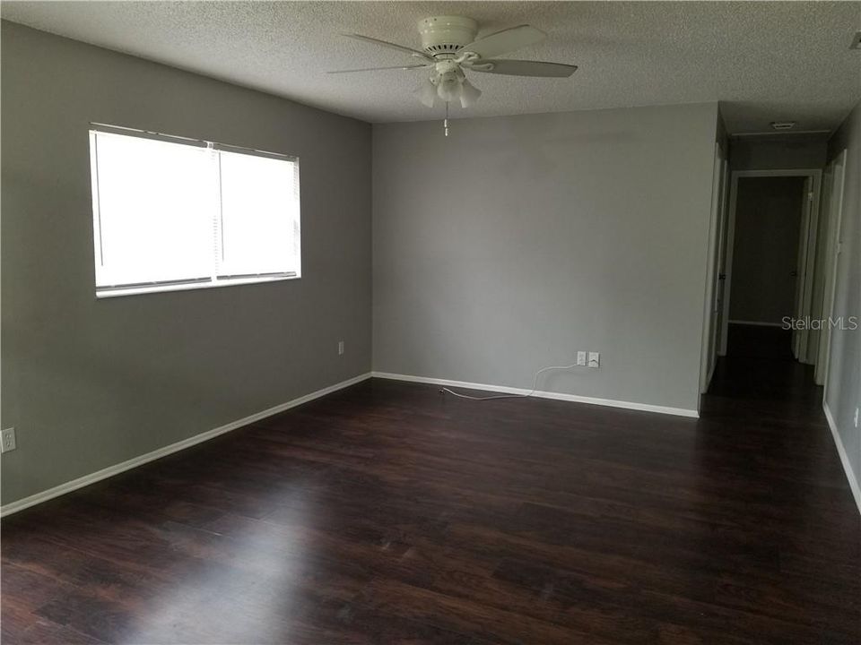 Recently Rented: $1,050 (3 beds, 1 baths, 1152 Square Feet)