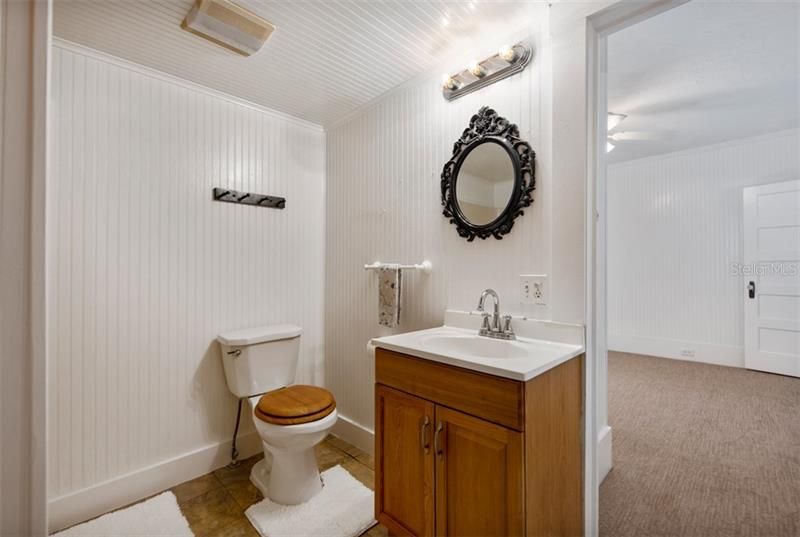 最近售出: $195,000 (3 贝兹, 2 浴室, 1236 平方英尺)