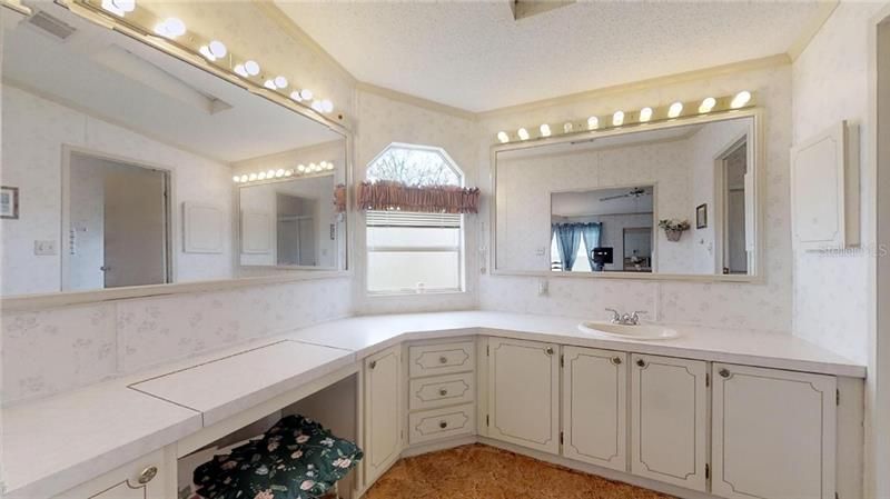 Perfect Lighting for Vanity with Makeup Mirror.