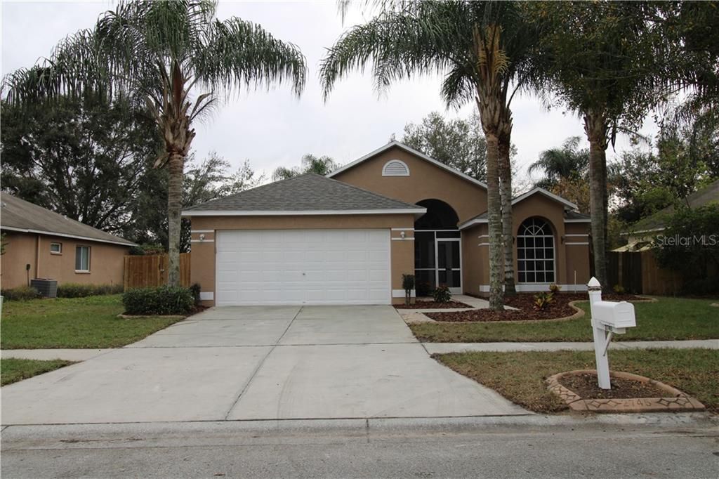 Recently Sold: $260,000 (3 beds, 2 baths, 1578 Square Feet)