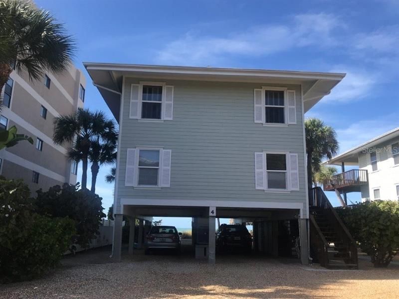 Recently Sold: $522,000 (2 beds, 2 baths, 1074 Square Feet)