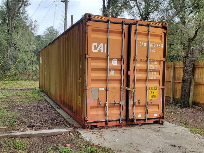 8'x40' storage container