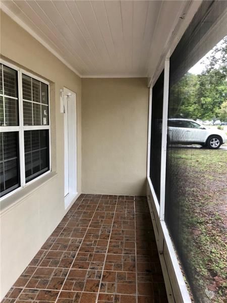 Recently Sold: $210,000 (2 beds, 1 baths, 1200 Square Feet)