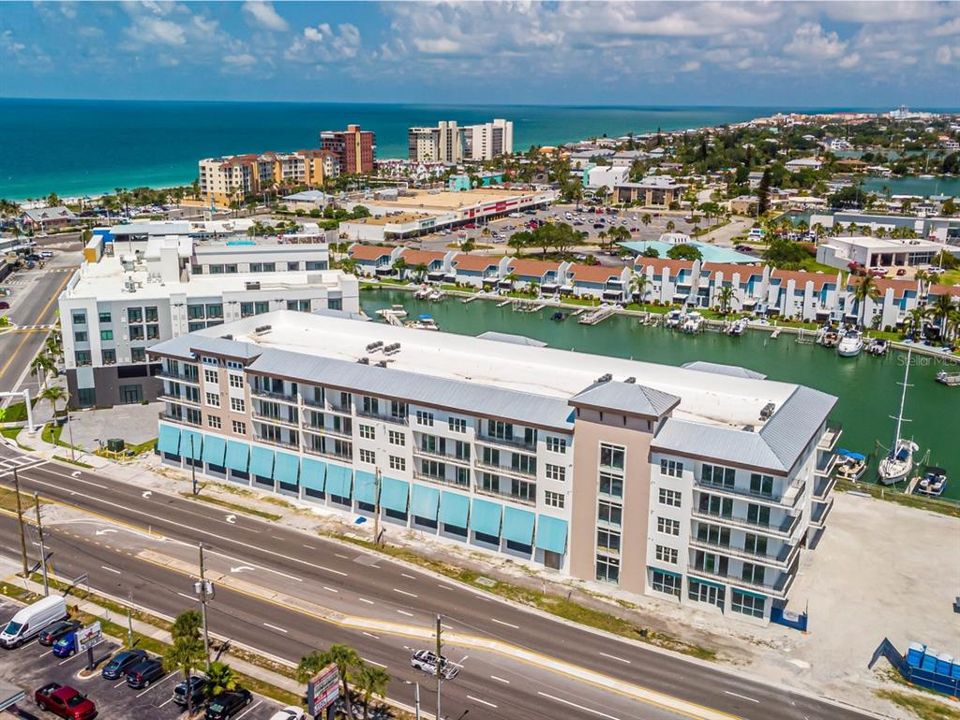Recently Sold: $999,999 (2 beds, 2 baths, 1604 Square Feet)