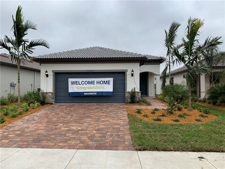 Recently Sold: $329,290 (2 beds, 2 baths, 1574 Square Feet)