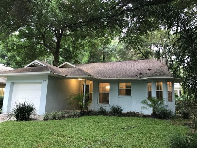 Recently Sold: $226,000 (3 beds, 2 baths, 1421 Square Feet)