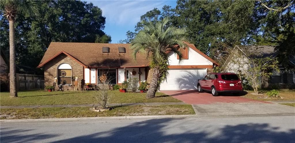 Недавно продано: $239,900 (3 спален, 2 ванн, 1353 Квадратных фут)