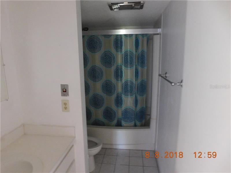 Недавно арендовано: $975 (2 спален, 2 ванн, 1123 Квадратных фут)