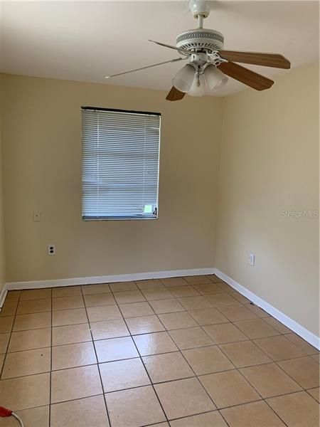 Recently Rented: $750 (1 beds, 1 baths, 500 Square Feet)