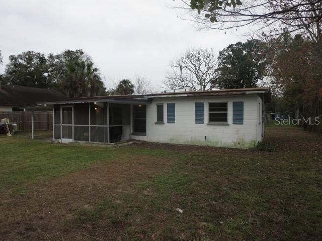 Recently Sold: $79,900 (3 beds, 1 baths, 1284 Square Feet)