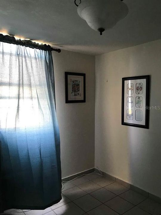 Vendido Recientemente: $145,000 (3 camas, 2 baños, 1712 Pies cuadrados)