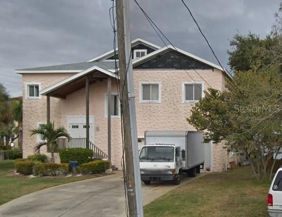 Recently Sold: $740,000 (3 beds, 2 baths, 2008 Square Feet)