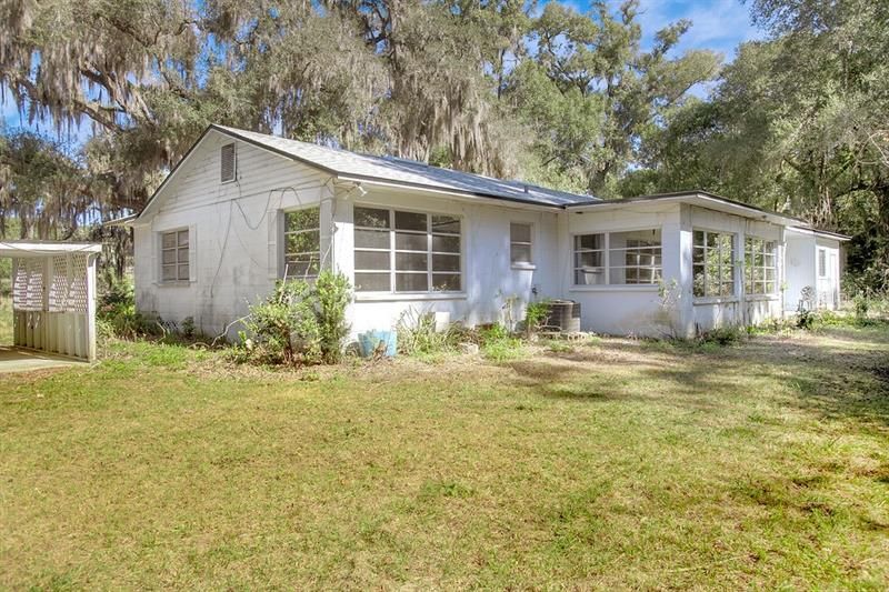 Recently Sold: $200,000 (4 beds, 2 baths, 1830 Square Feet)