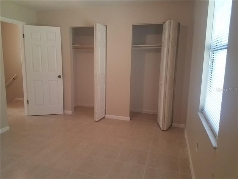 Recently Rented: $935 (2 beds, 1 baths, 1122 Square Feet)