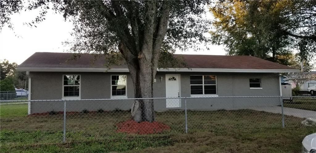 Recently Rented: $1,295 (4 beds, 2 baths, 1252 Square Feet)