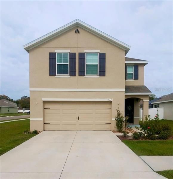 Recently Sold: $240,000 (4 beds, 2 baths, 2328 Square Feet)